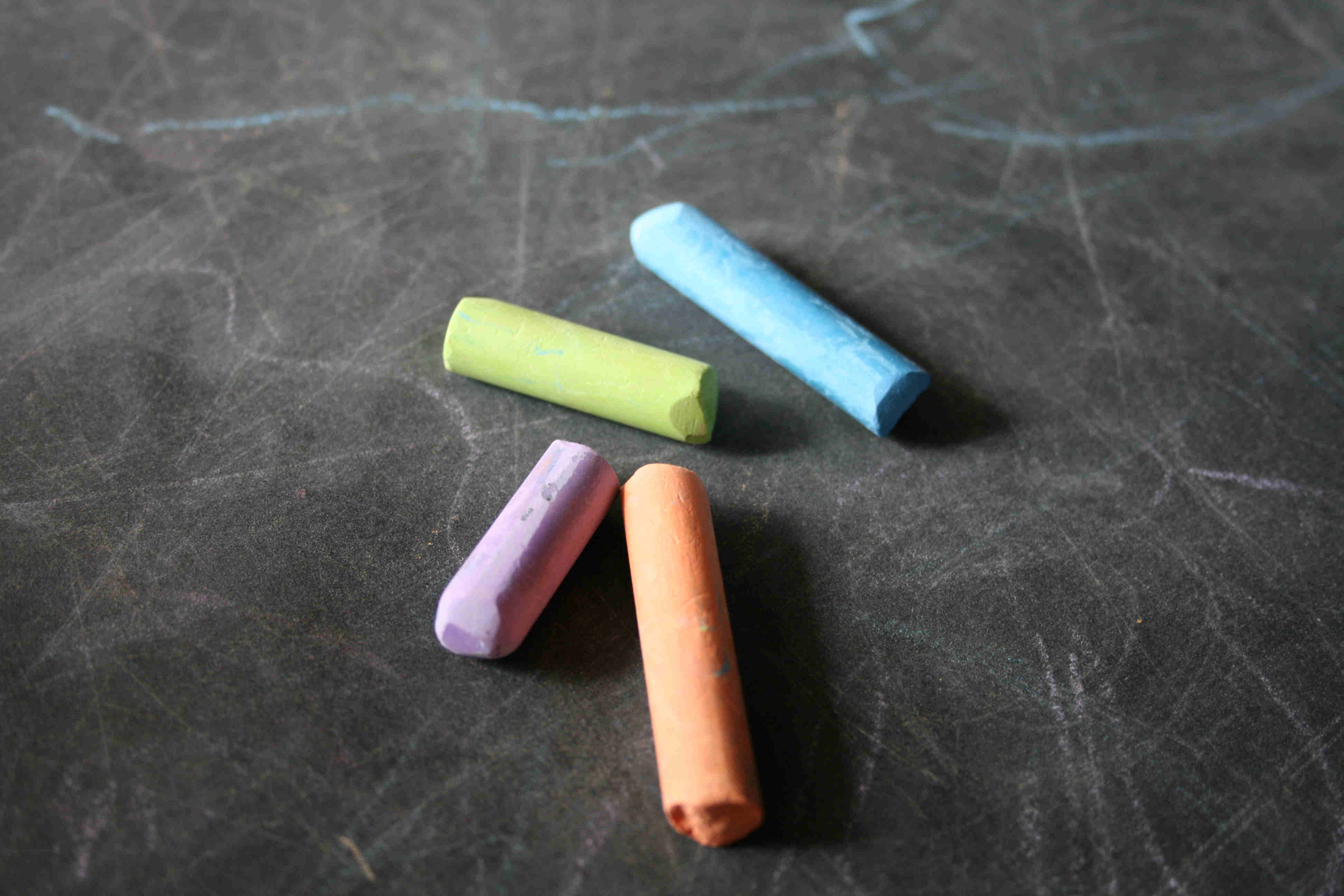 Colored chalk